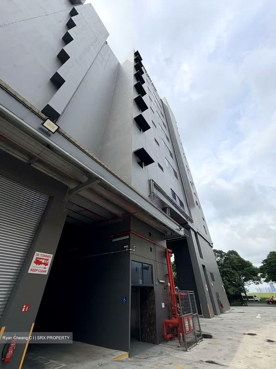 SUNHUAN BUILDING (D22), Factory #539407181
